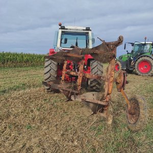 La charrue d'Eliott du CFA au concours de labour